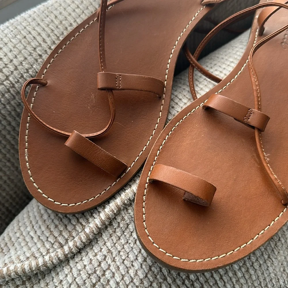 MADEWELL Boardwalk Toe Loop Strappy Gladiator Sandals - Picture 3 of 6